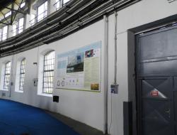 An information panel provides relevant data on the contribution of CO2 emissions to climate change HU_Vectron_1